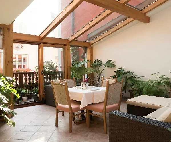 Fuerbass Haus شقة فندقية 3*